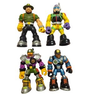 Vintage Action Figures Lot‎ of 4 Toys Soldier Police Ranger